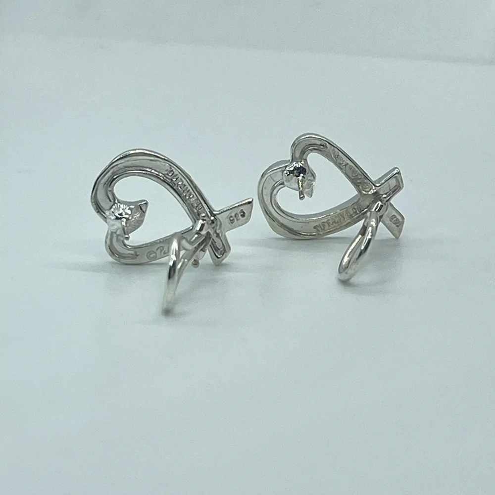 Tiffany & Co. Vintage Large Paloma Picasso Loving Heart Earrings - Picture 10 of 16